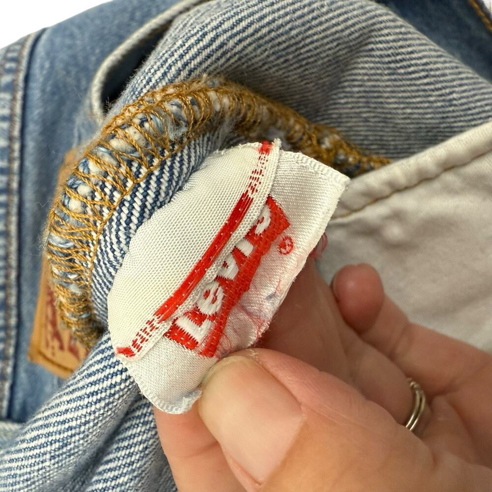 Levi's Jeans Womens 28 Premium 501 Original Fit Distressed Button Fly - Picture 11 of 12